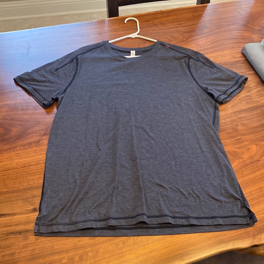 COPY - Lululemon shirt for sale!🖤